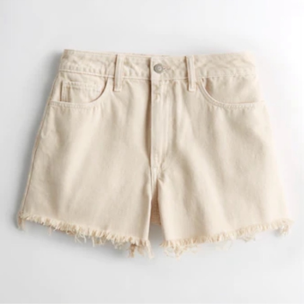 NWT HOLLISTER TAN HIGH WAISTED SHORTS